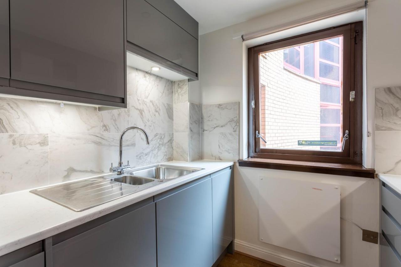 Stunning 1 Bed Merchant City Apartment With Parking Glasgow Exterior foto
